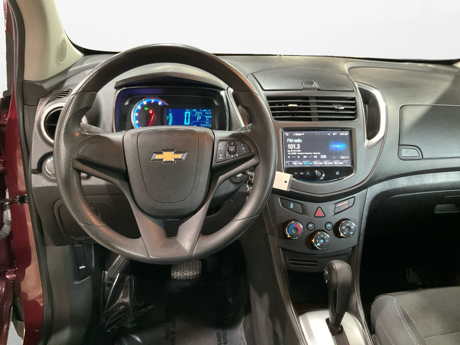 Used 2016 Chevrolet Trax LS w/ LPO, Cargo Package AWD/4WD image 10