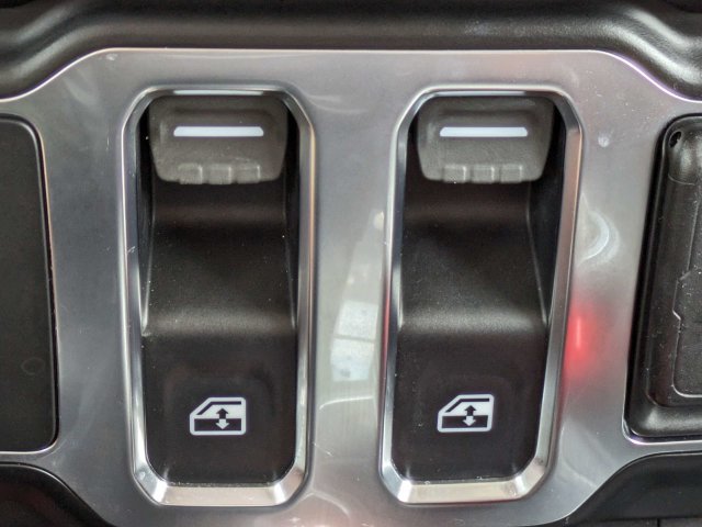Used 2021 Jeep Wrangler Rubicon AWD/4WD image 21
