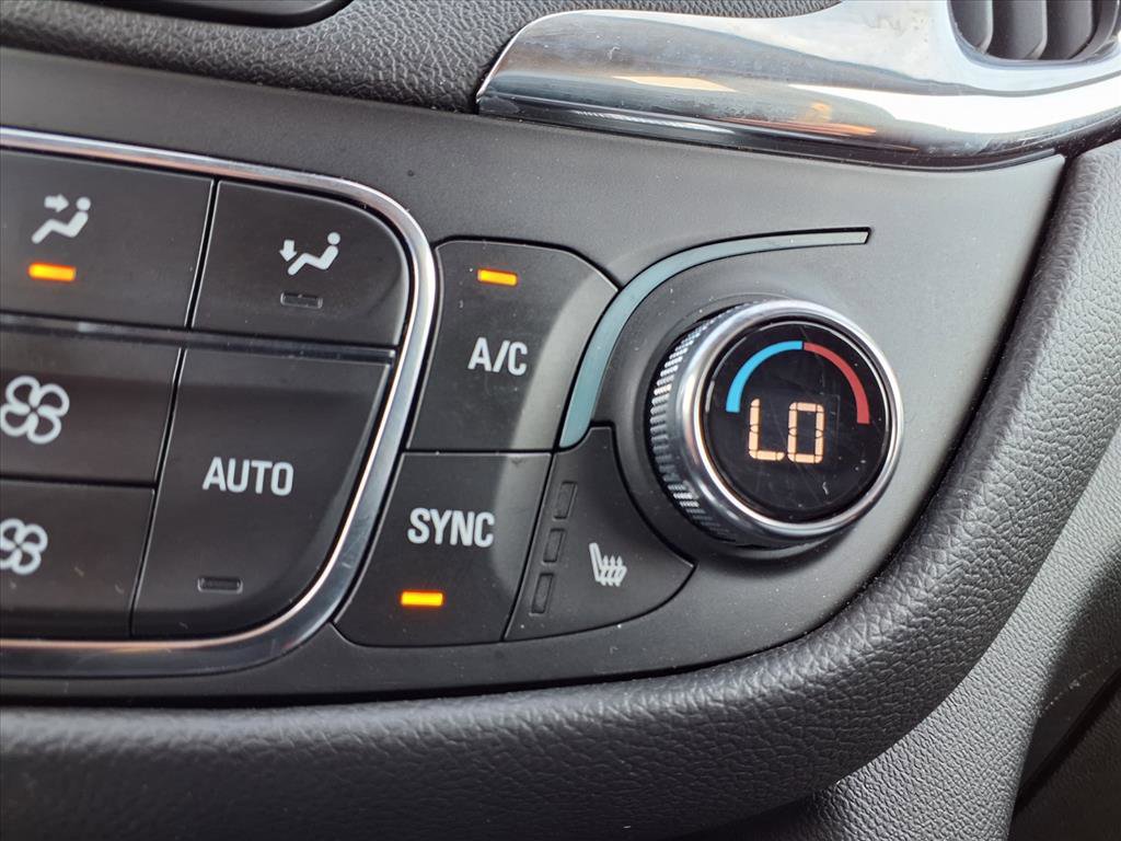 Used 2023 Chevrolet Equinox LT image 8