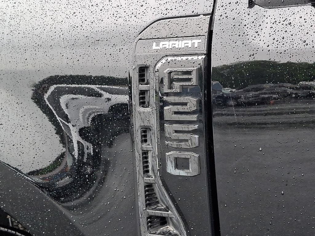 Used 2026 Ford F250 Lariat w/ Black Appearance Package AWD/4WD image 31