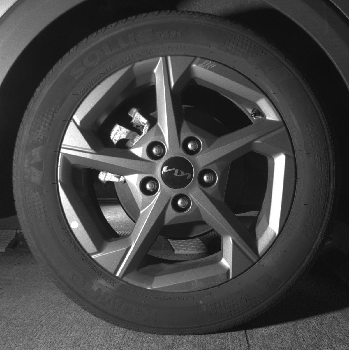 Used 2025 Kia K4 LXS image 15