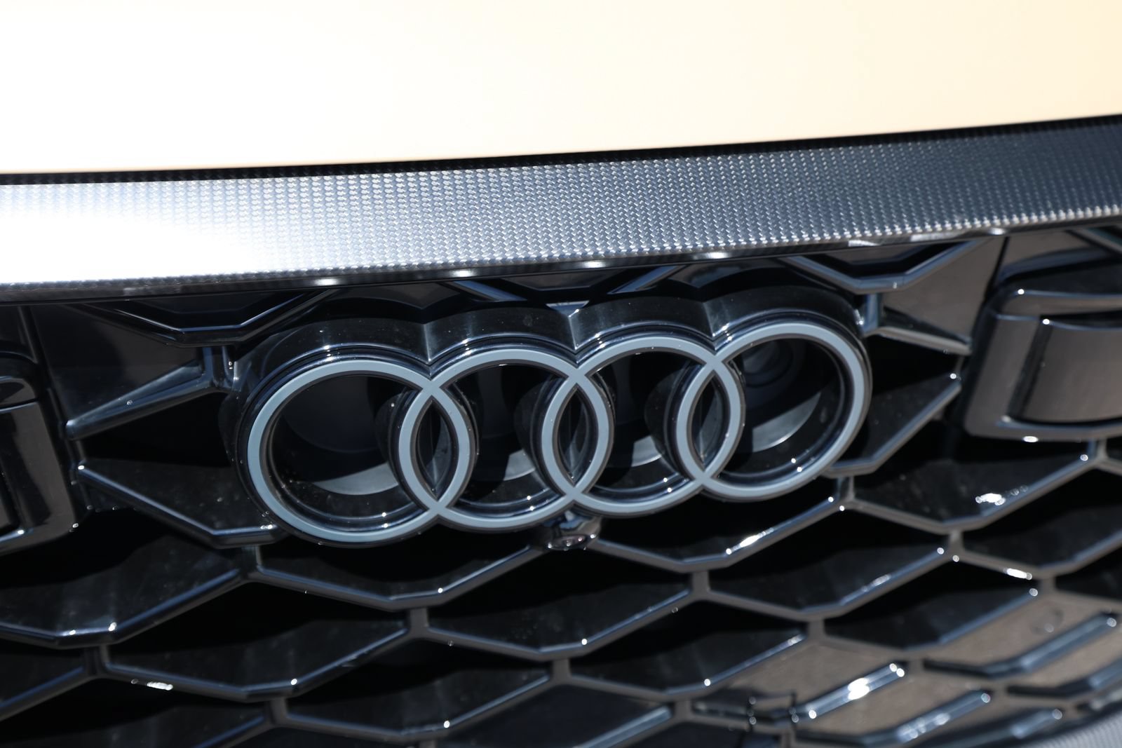 Used 2025 Audi RS Q8 performance AWD/4WD image 19