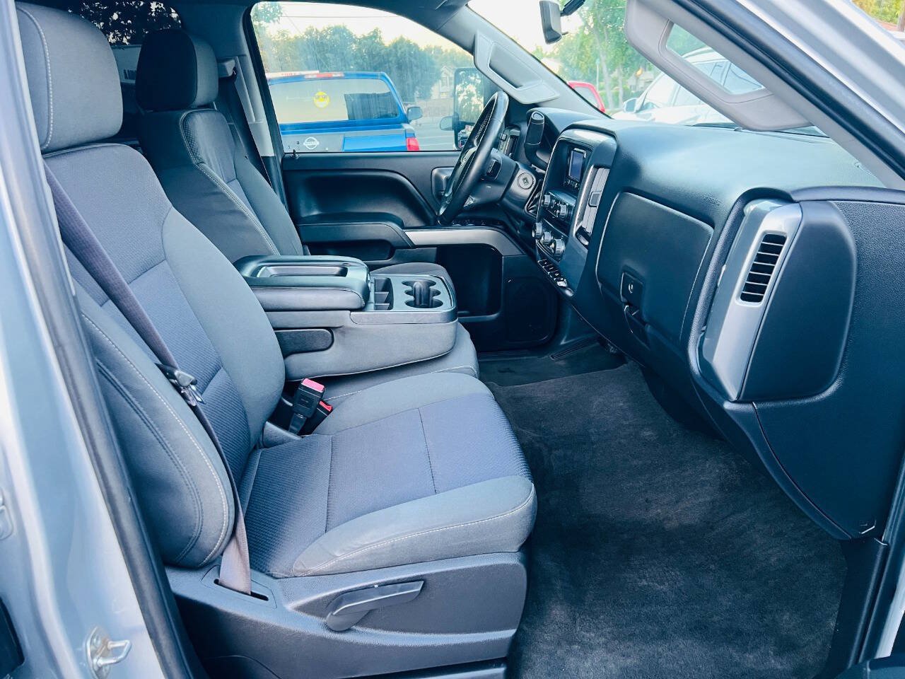Used 2015 Chevrolet Silverado 2500 LT w/ LT Fleet Convenience Package AWD/4WD image 12