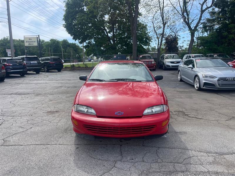 Used 1998 Chevrolet Cavalier Coupe w/ Preferred Equipment Group 1 FWD image 2