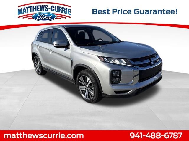 Used 2024 Mitsubishi Outlander Sport SE image 1