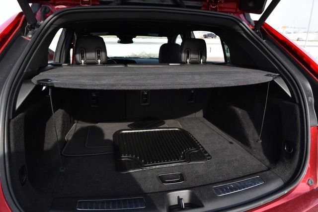 Used 2024 Cadillac XT4 Premium Luxury image 23