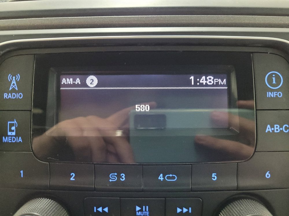 Used 2017 RAM 1500 Express AWD/4WD image 25