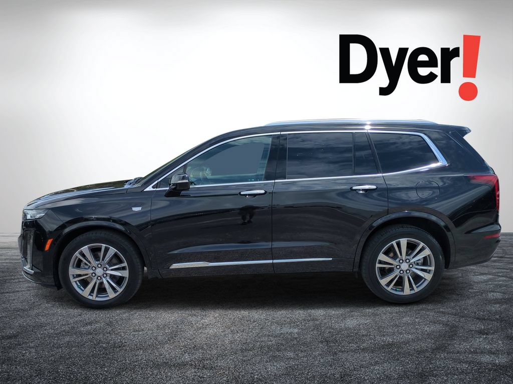 Used 2025 Cadillac XT6 Premium Luxury FWD image 7
