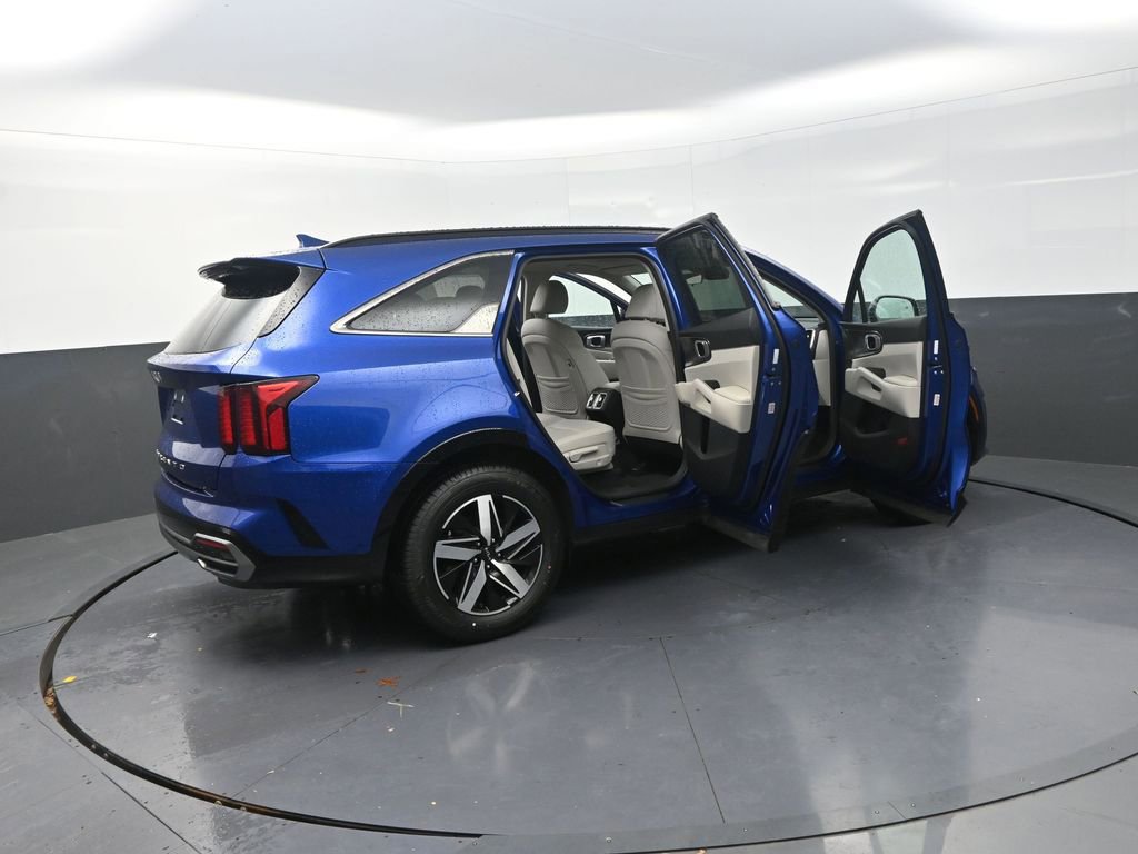 Used 2022 Kia Sorento S w/ Panoramic Sunroof Package image 36