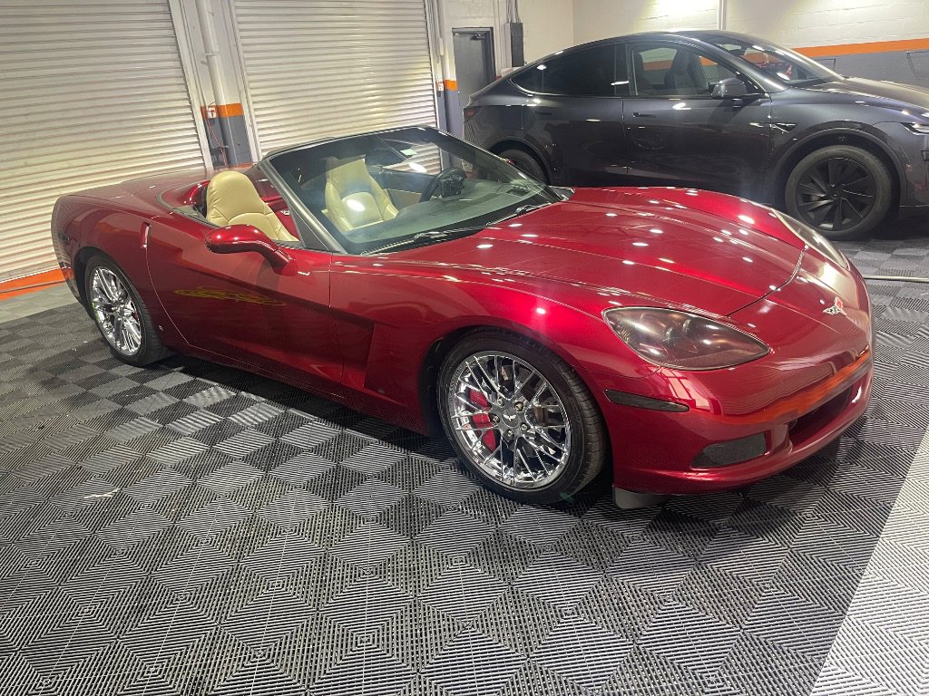 Used 2007 Chevrolet Corvette Convertible w/ Preferred Equipment Group image 19
