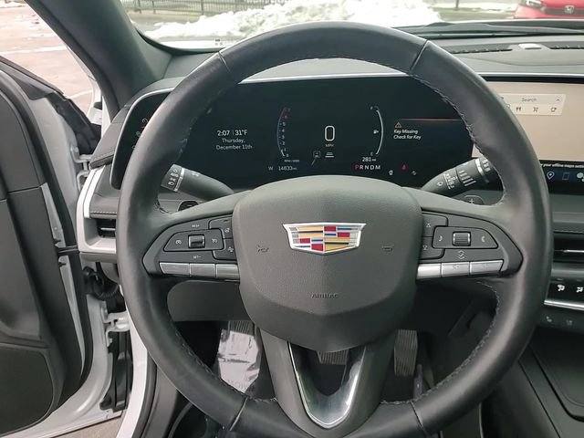 Used 2024 Cadillac XT4 Premium Luxury image 15
