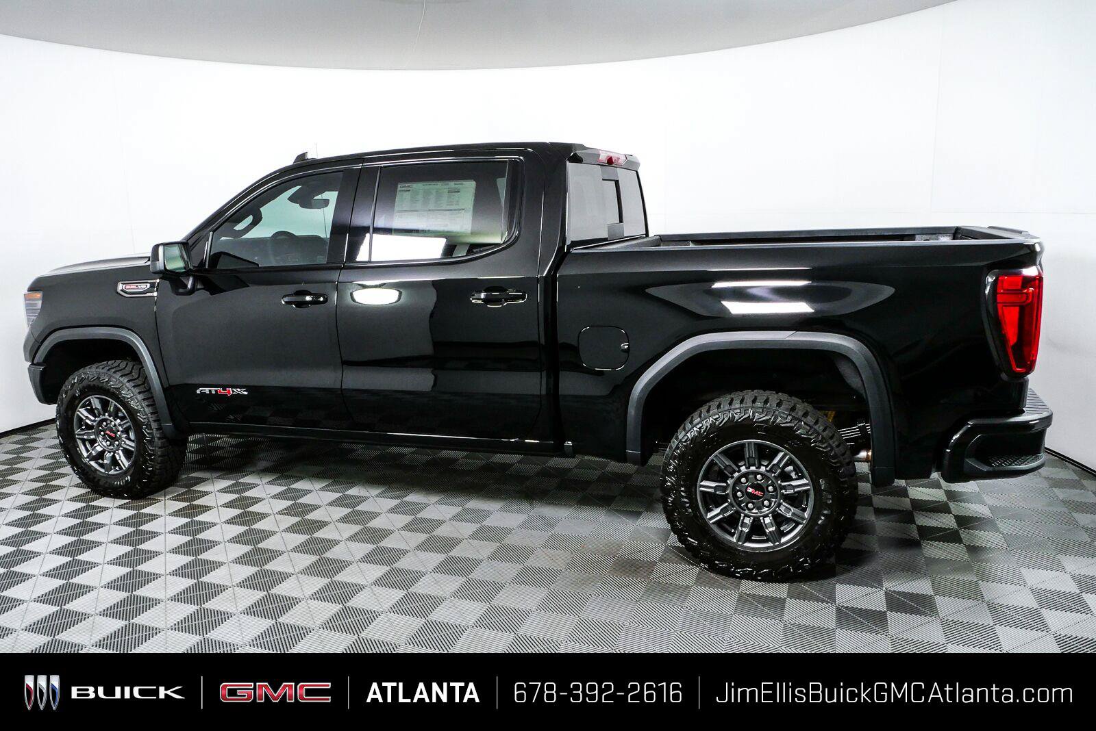 New 2026 GMC Sierra 1500 AT4X AWD/4WD image 32