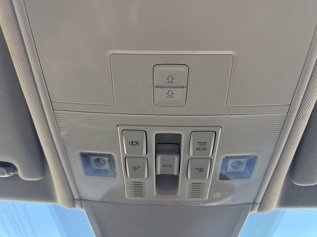 Used 2020 Volkswagen Tiguan SEL image 28