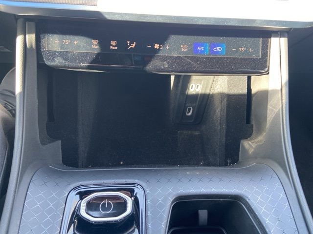 Used 2024 Jeep Wagoneer Launch Edition image 27