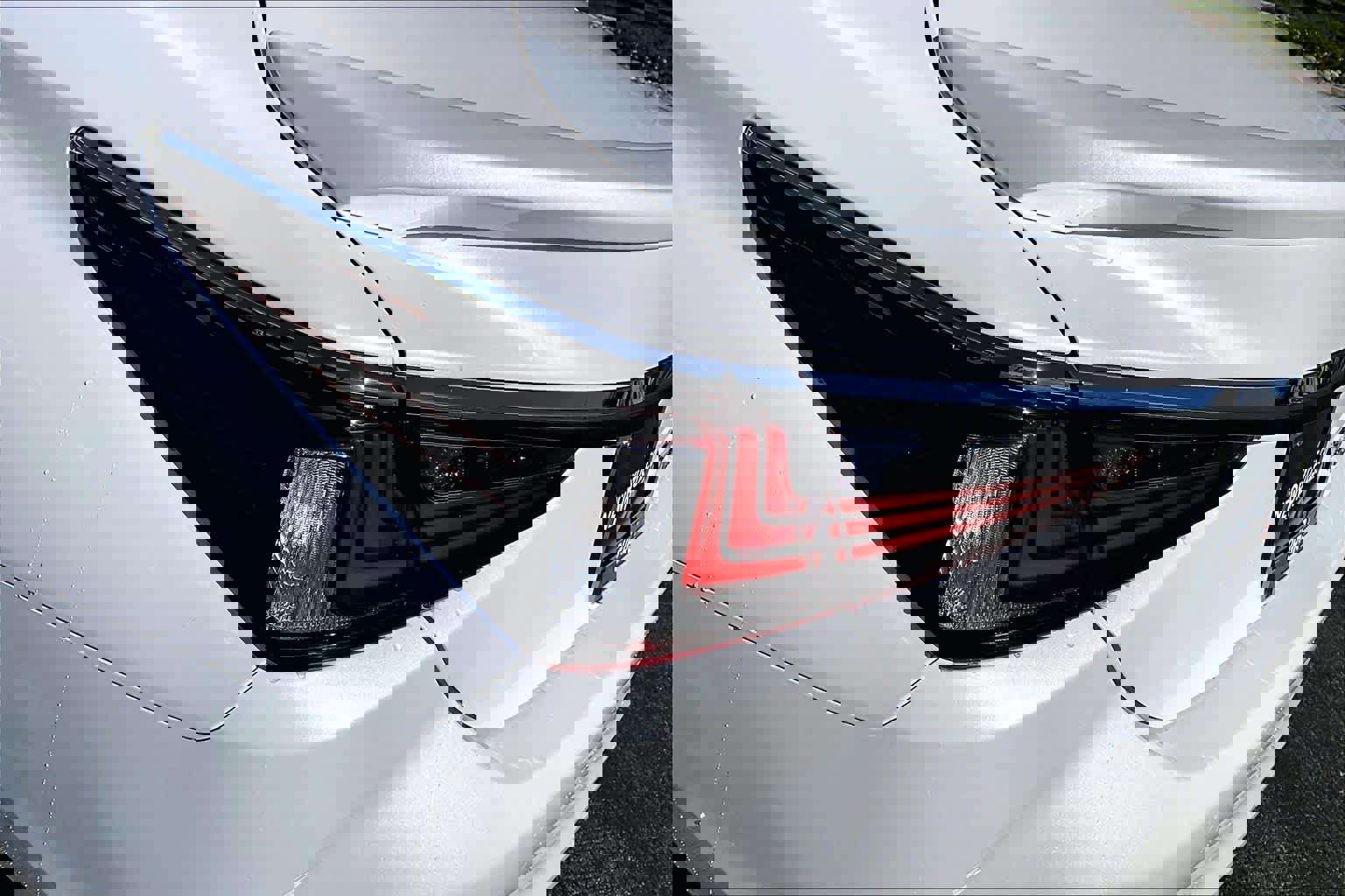 New 2025 Lexus ES 350 Ultra Luxury image 12