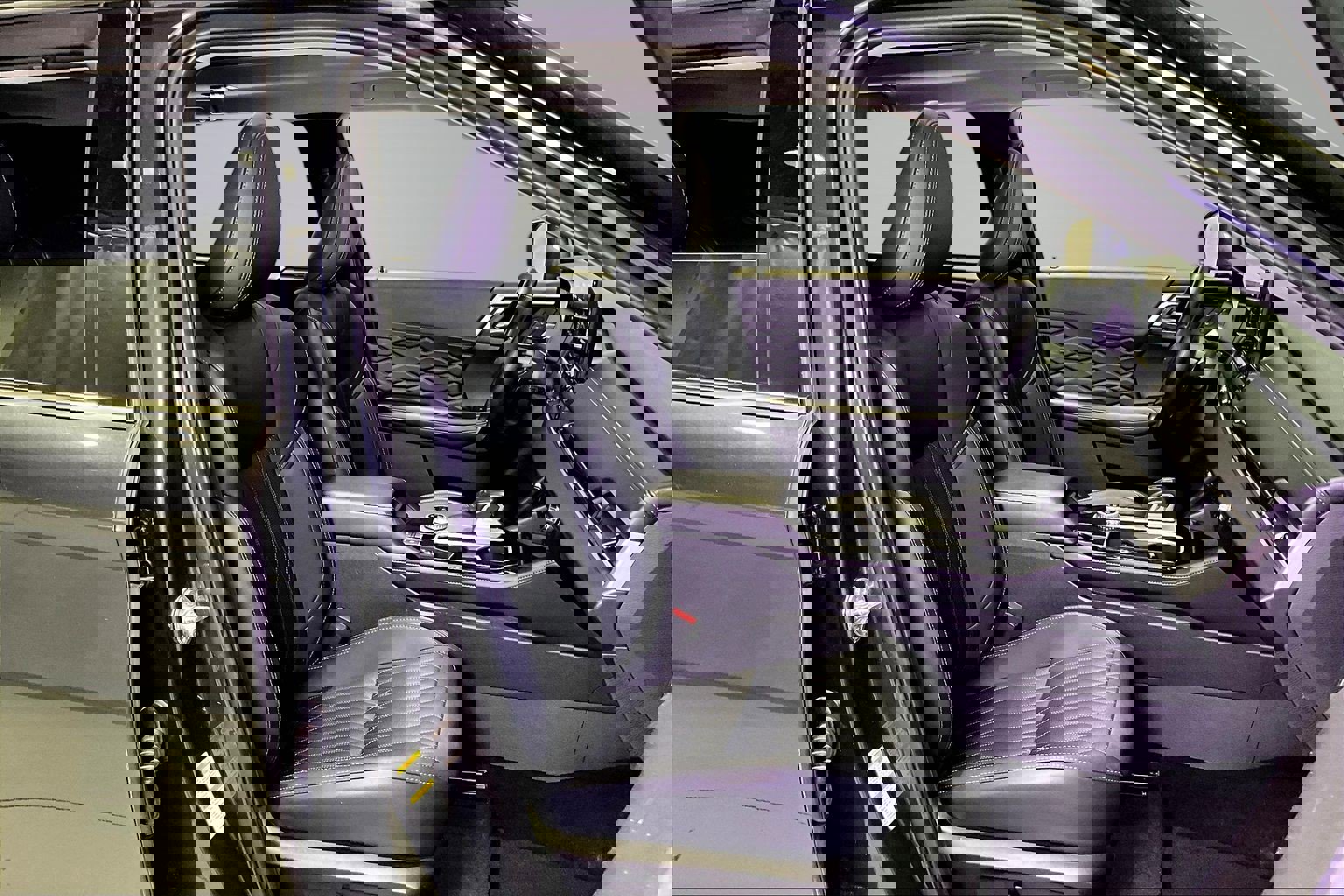 Used 2025 Mitsubishi Outlander SEL image 29