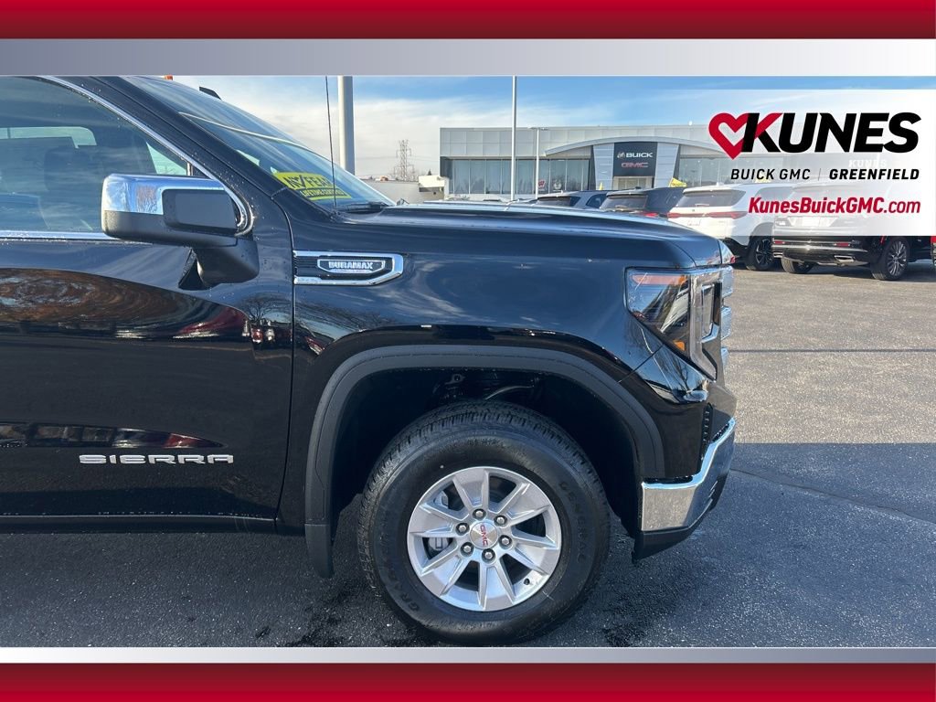 New 2026 GMC Sierra 1500 SLE image 13