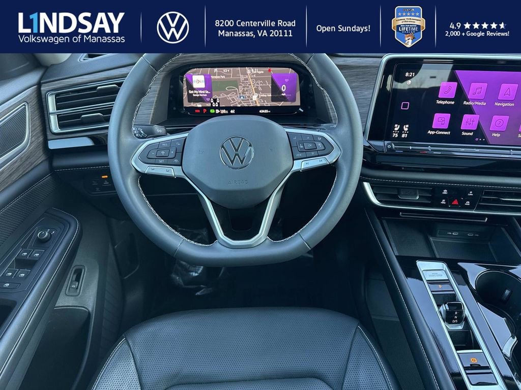 Used 2024 Volkswagen Atlas SEL image 12