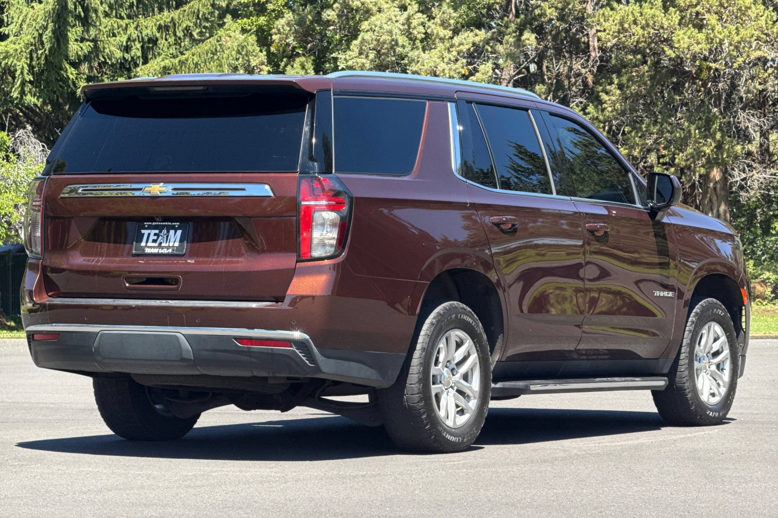 Used 2023 Chevrolet Tahoe LS AWD/4WD image 4