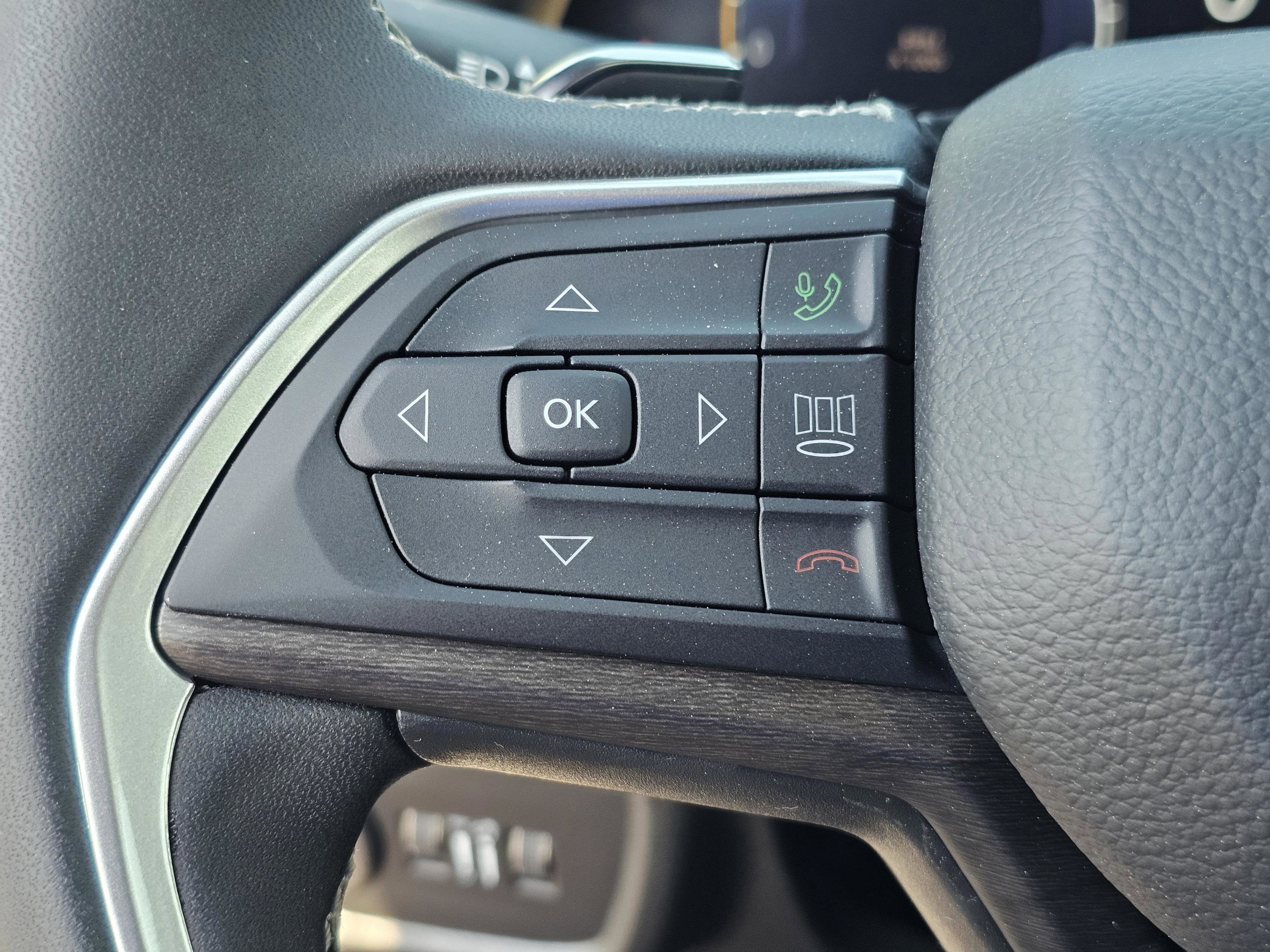 New 2026 Jeep Grand Cherokee Limited w/ Limited Altitude Package image 21