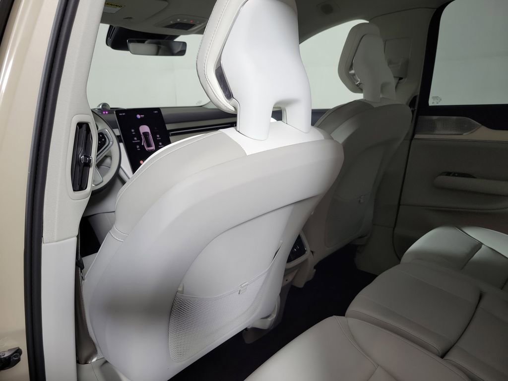 Certified 2025 Volvo EX90 Ultra AWD/4WD image 13