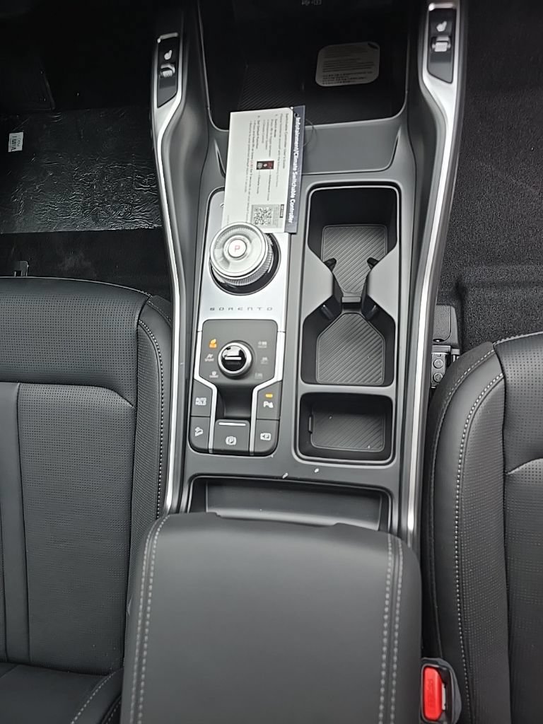 New 2026 Kia Sorento EX w/ EX Premium Package AWD/4WD image 9
