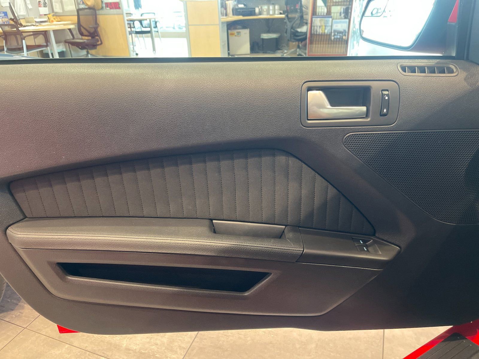 Used 2012 Ford Mustang Boss 302 w/ Boss 302 Accessory Pkg RWD image 12