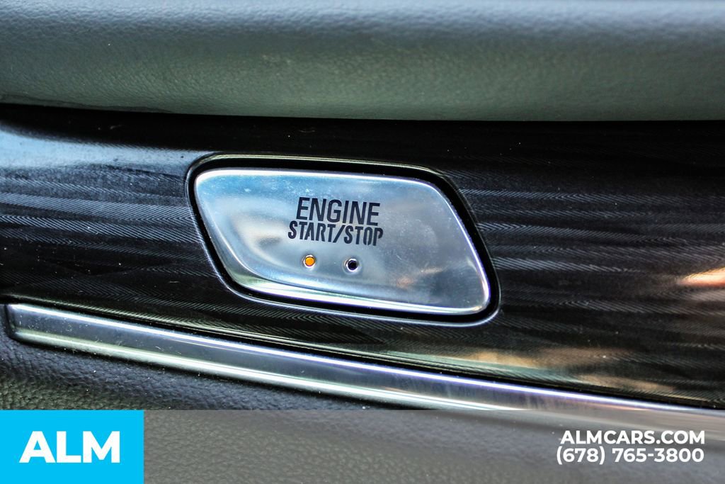 Used 2024 Buick Enclave Premium image 31