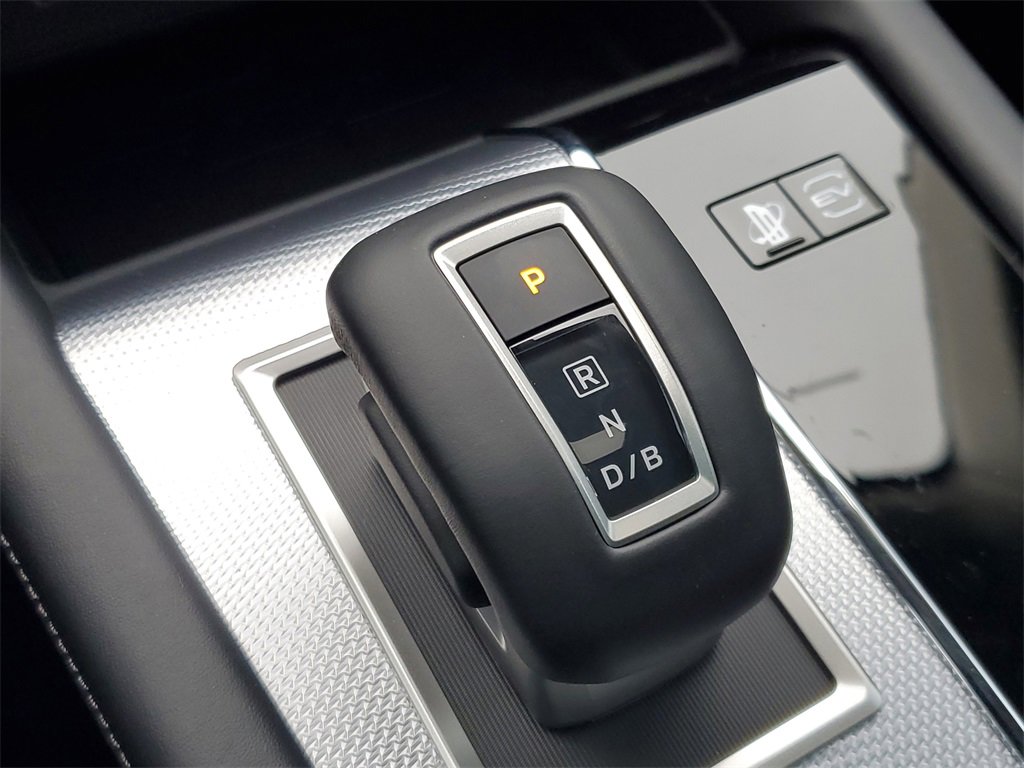 New 2025 Mitsubishi Outlander SEL image 22