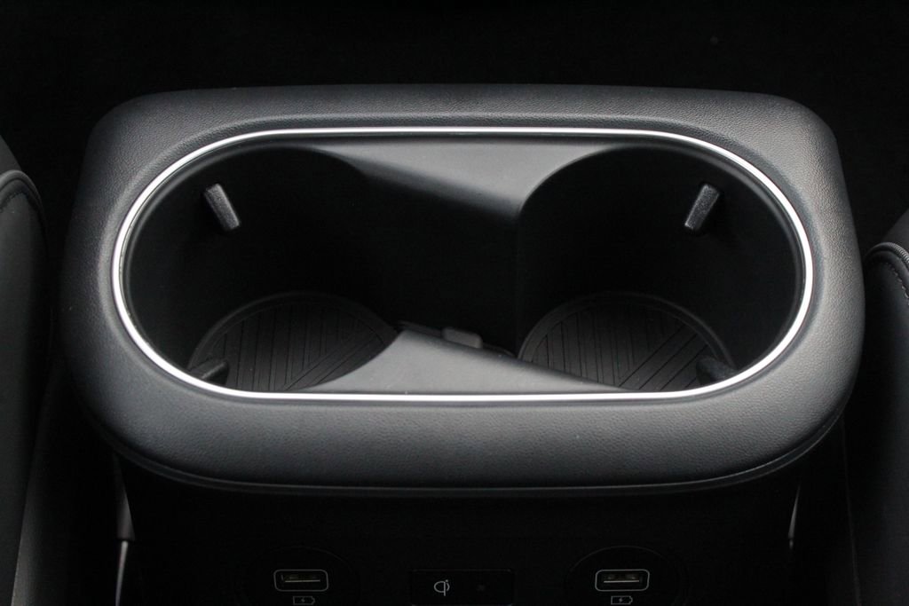 New 2024 Hyundai Ioniq 5 Limited image 24