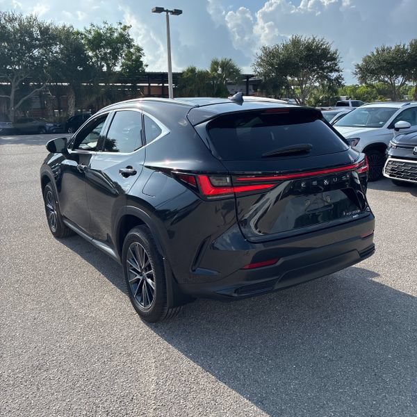 Used 2025 Lexus NX 350h AWD w/ Accessory Package (Z2) image 10