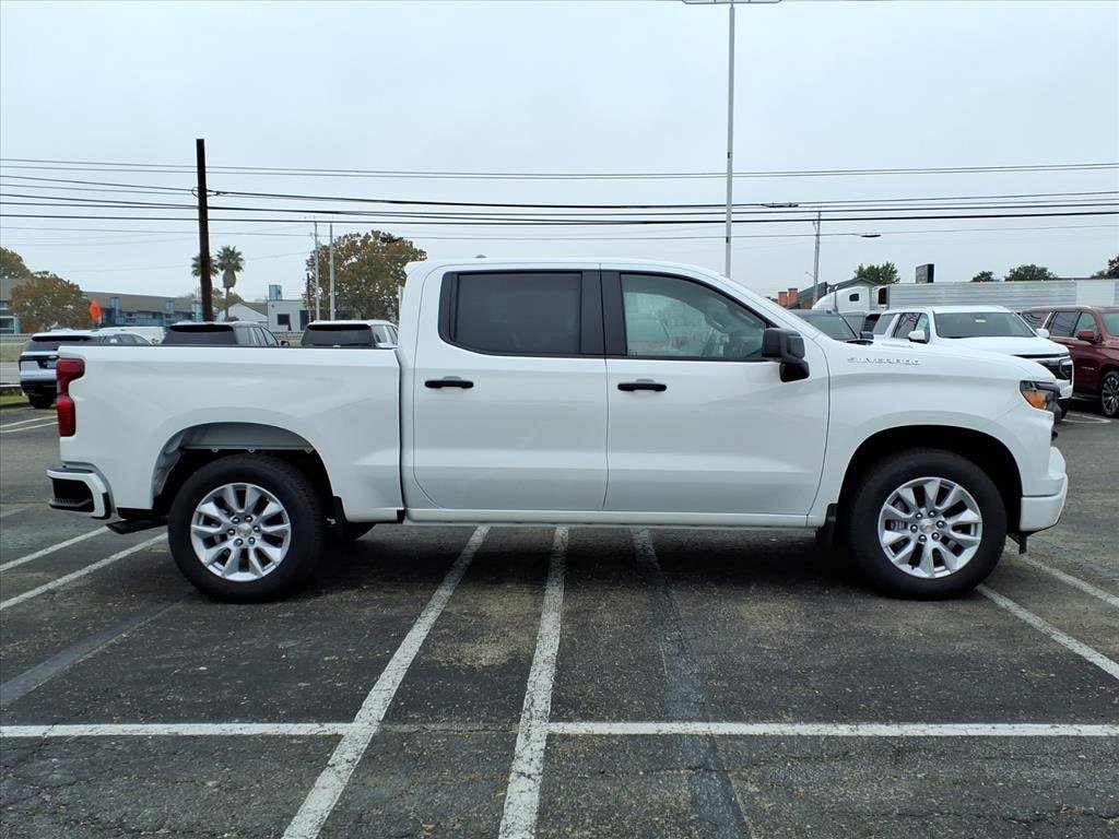 New 2026 Chevrolet Silverado 1500 Custom image 4