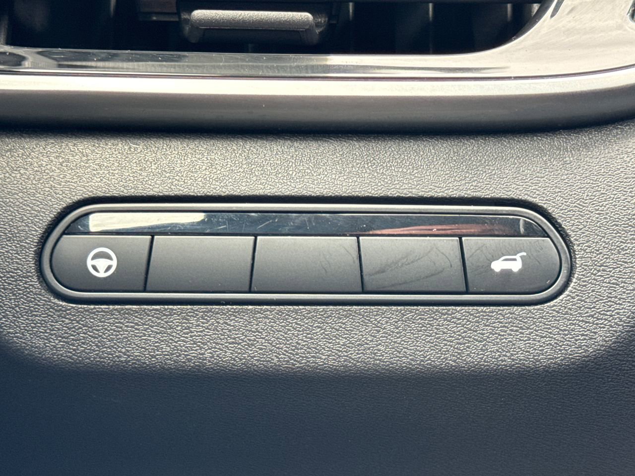 Used 2023 INFINITI QX60 Luxe AWD/4WD image 17