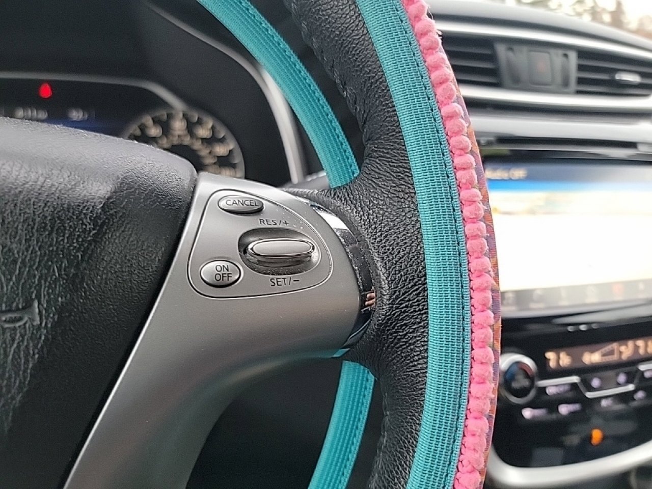 Used 2017 Nissan Murano SV image 18