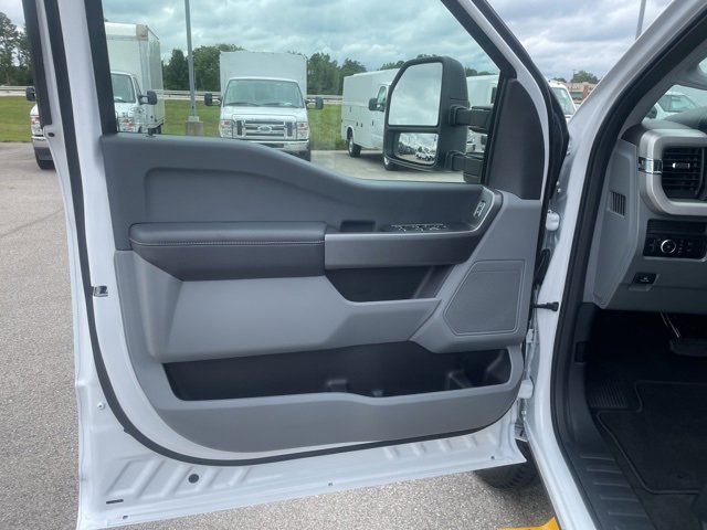 New 2026 Ford F350 XL image 26