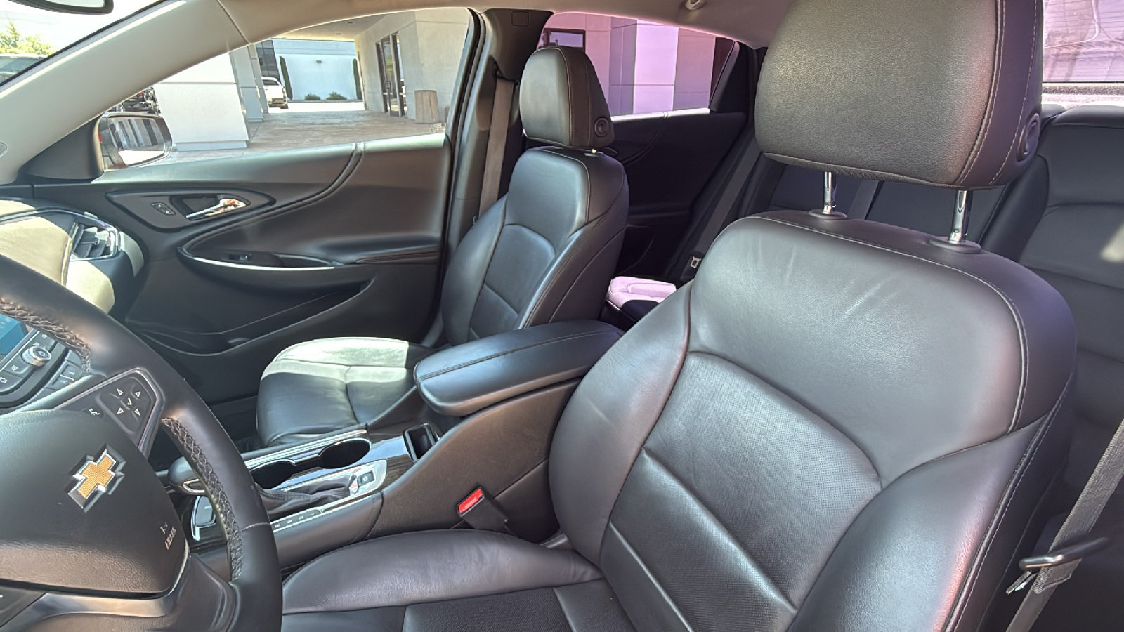 Used 2023 Chevrolet Malibu LT FWD image 12