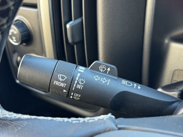 Used 2018 Chevrolet Silverado 1500 LT image 25