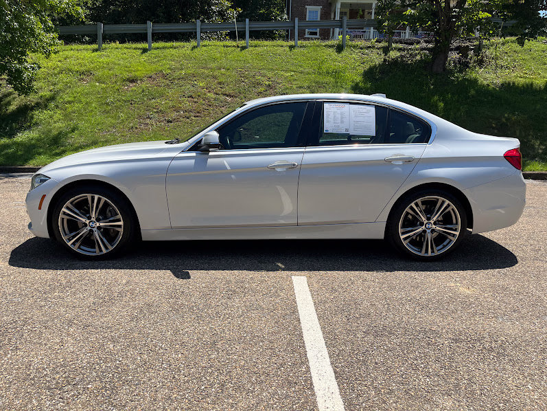 Used 2018 BMW 340i xDrive Sedan w/ Premium Package AWD/4WD image 25