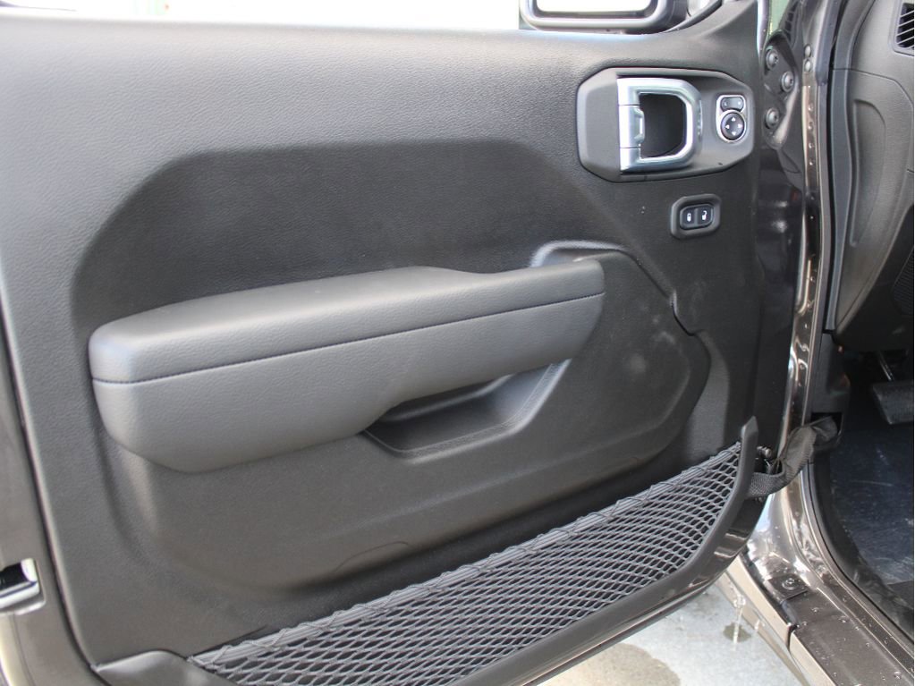 New 2026 Jeep Gladiator Sport image 9