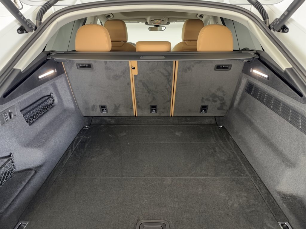 New 2027 Audi Q8 Premium Plus AWD/4WD image 28
