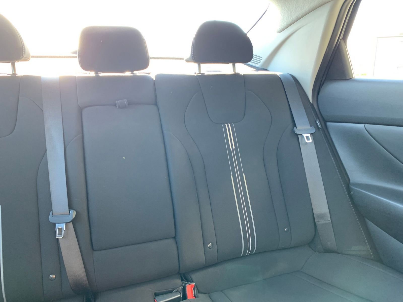 Used 2025 Hyundai Elantra SEL image 35