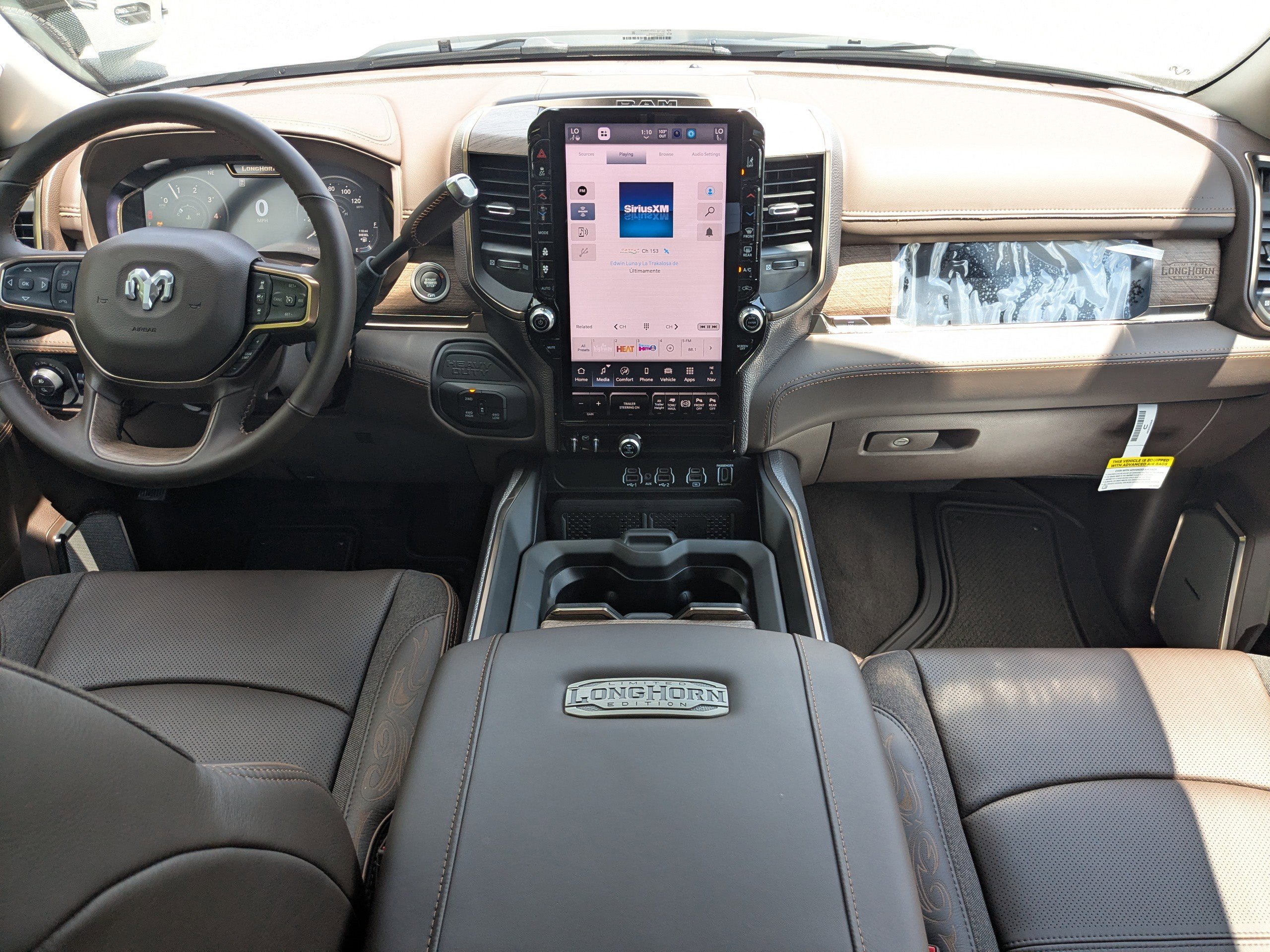 New 2026 RAM 2500 Limited AWD/4WD image 14