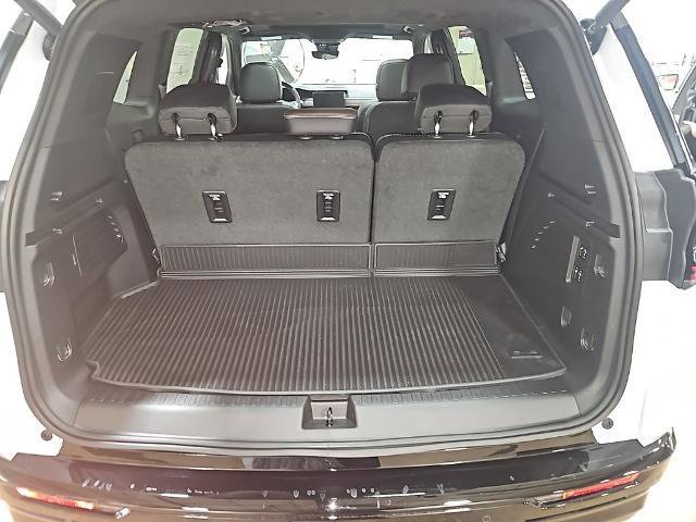 New 2026 GMC Acadia Denali Ultimate w/ LPO, All-Weather Package image 26