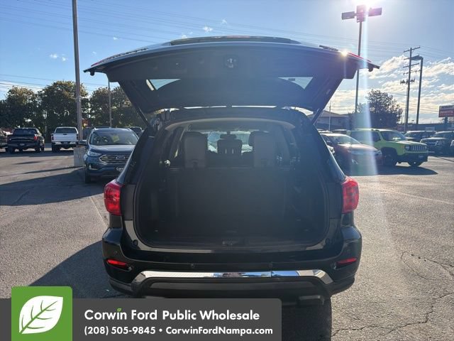 Used 2017 Nissan Pathfinder SL AWD/4WD image 29