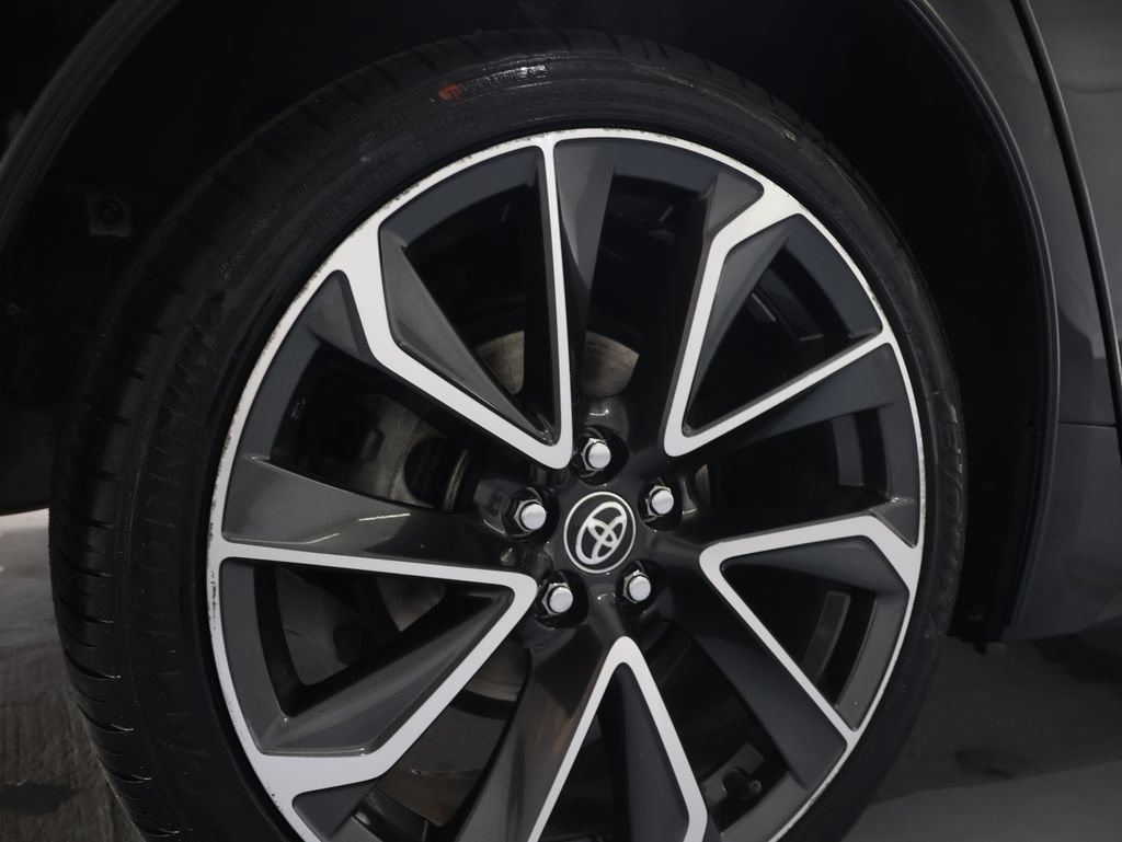 Used 2019 Toyota Corolla XSE FWD image 31