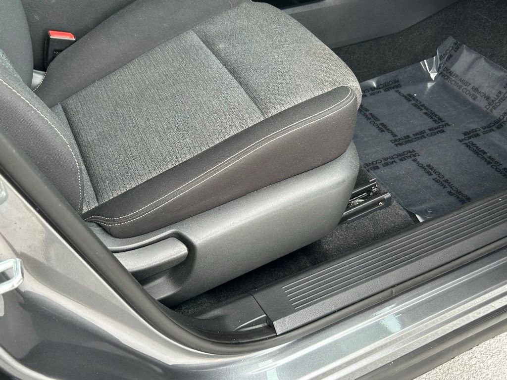 Certified 2021 Nissan Rogue S image 33