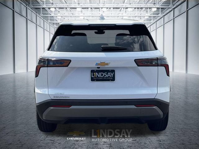 Used 2025 Chevrolet Equinox LT w/ Safety and Technology Package FWD image 3