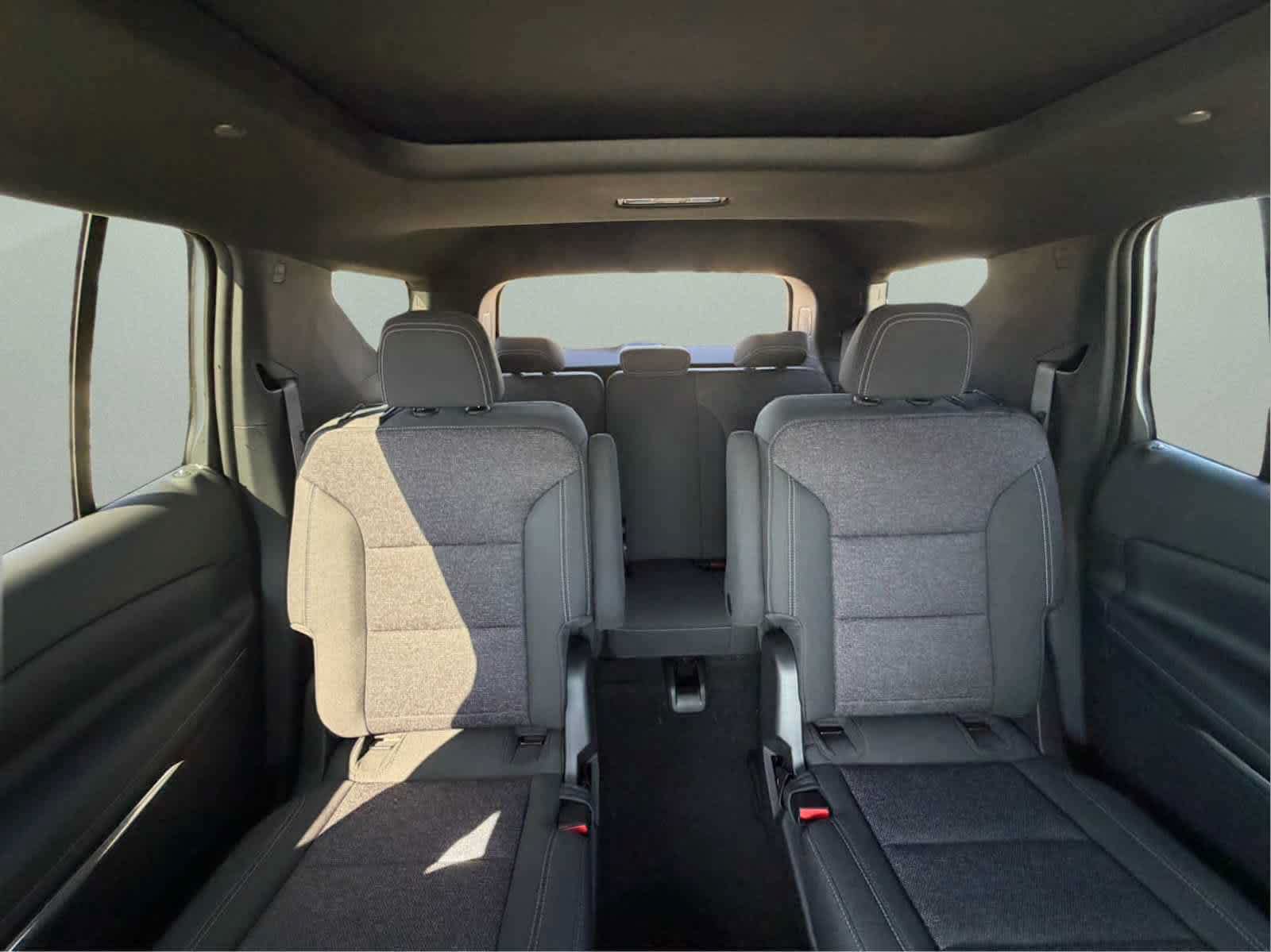 New 2027 Chevrolet Traverse LT w/ Enhanced Driving Package FWD image 21