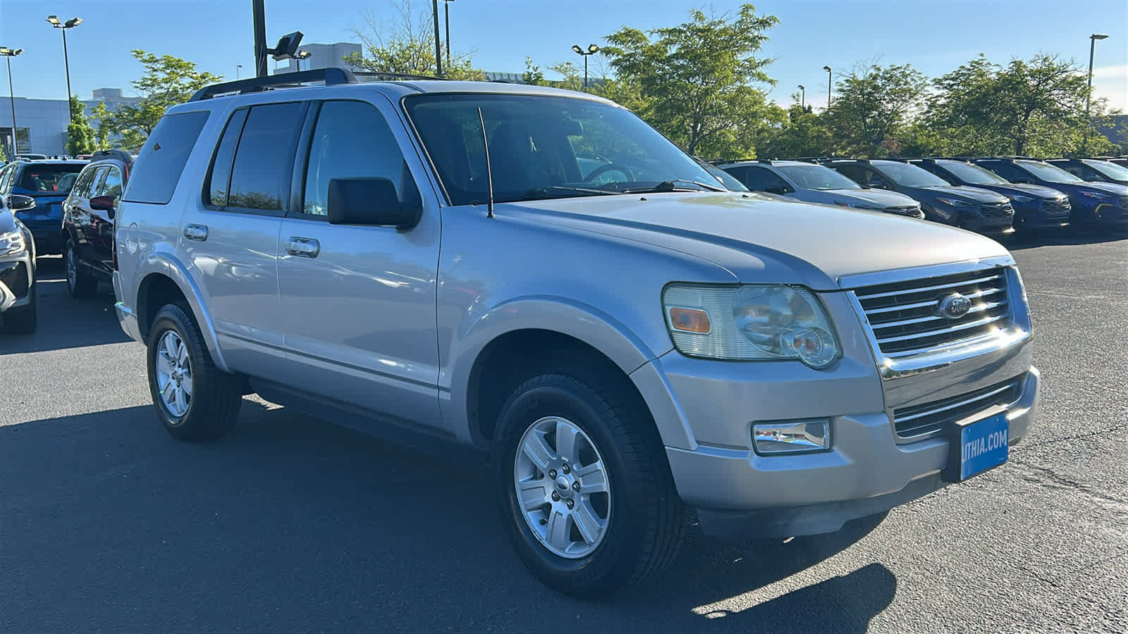 Used 2010 Ford Explorer XLT RWD image 3