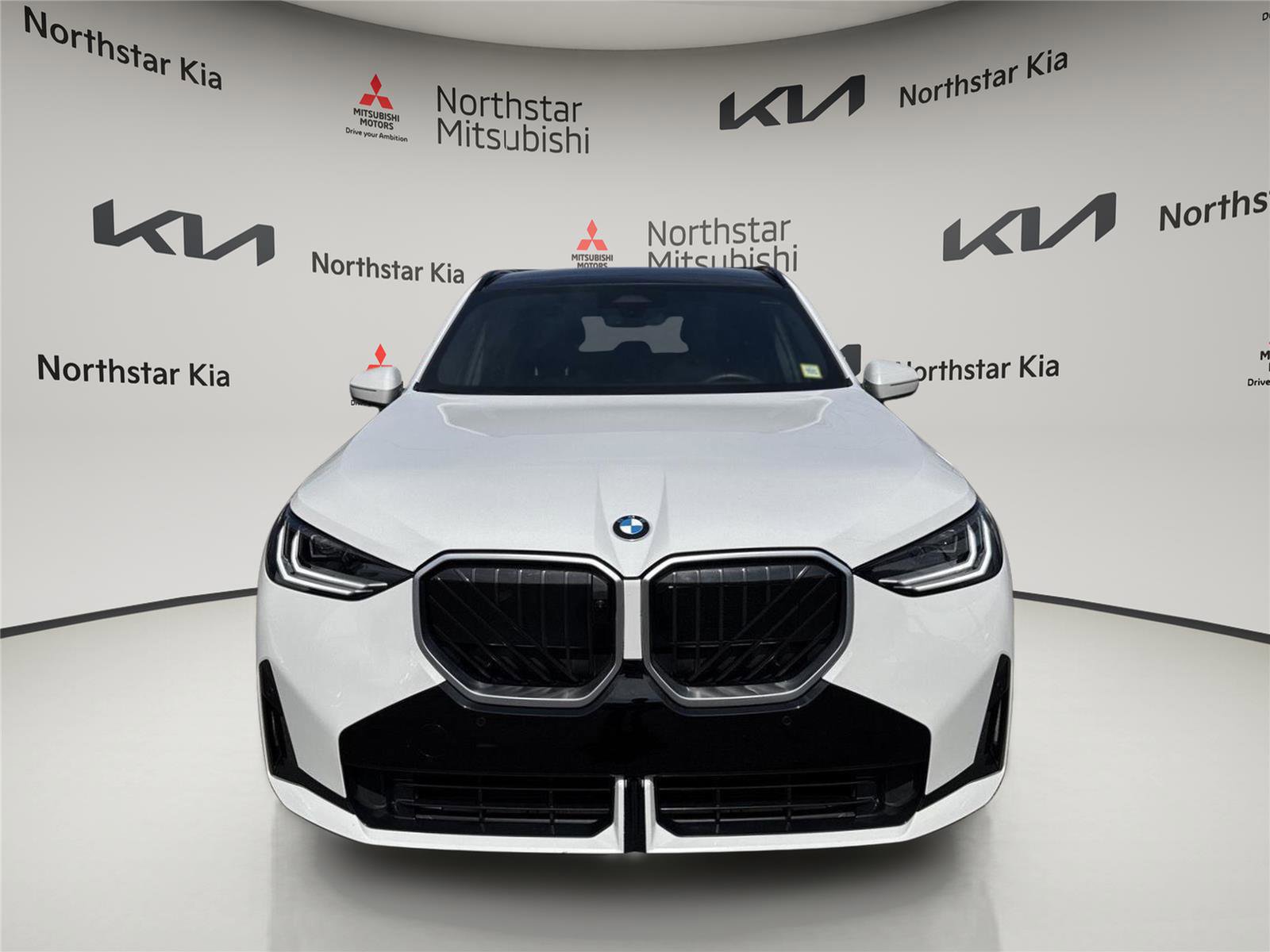 Used 2025 BMW X3 xDrive30i w/ Premium Package image 8